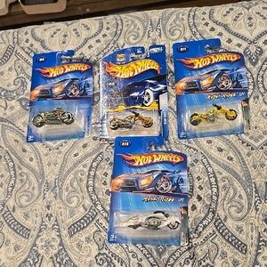 New Hot Wheels 4 Vehicle Lot